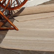 Translation missing: lv.sections.featured_product.gallery_thumbnail_alt