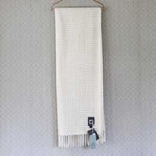 Translation missing: lv.sections.featured_product.gallery_thumbnail_alt