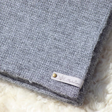 Translation missing: lv.sections.featured_product.gallery_thumbnail_alt