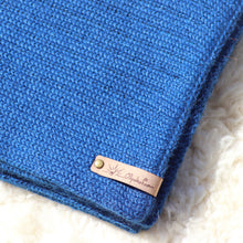 Translation missing: lv.sections.featured_product.gallery_thumbnail_alt