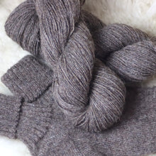 Translation missing: lv.sections.featured_product.gallery_thumbnail_alt