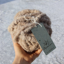 Translation missing: lv.sections.featured_product.gallery_thumbnail_alt