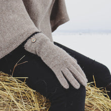 Translation missing: lv.sections.featured_product.gallery_thumbnail_alt