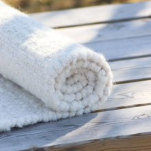 Translation missing: lv.sections.featured_product.gallery_thumbnail_alt