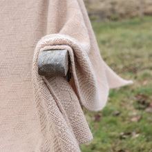 Translation missing: lv.sections.featured_product.gallery_thumbnail_alt