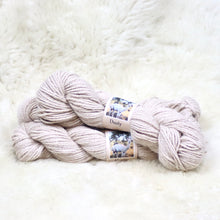 Translation missing: lv.sections.featured_product.gallery_thumbnail_alt