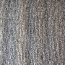 Translation missing: lv.sections.featured_product.gallery_thumbnail_alt
