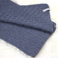 Translation missing: lv.sections.featured_product.gallery_thumbnail_alt
