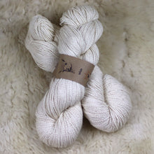 Translation missing: lv.sections.featured_product.gallery_thumbnail_alt
