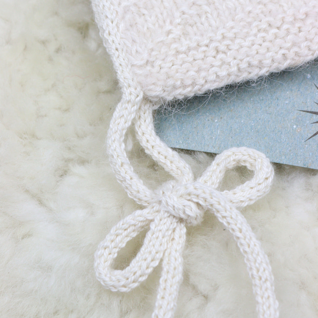 Peretütre adīta zīdaiņu cepure